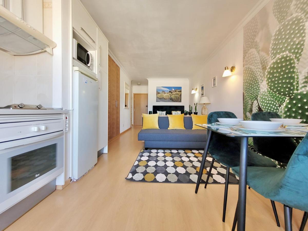 Apartament Palmera *
